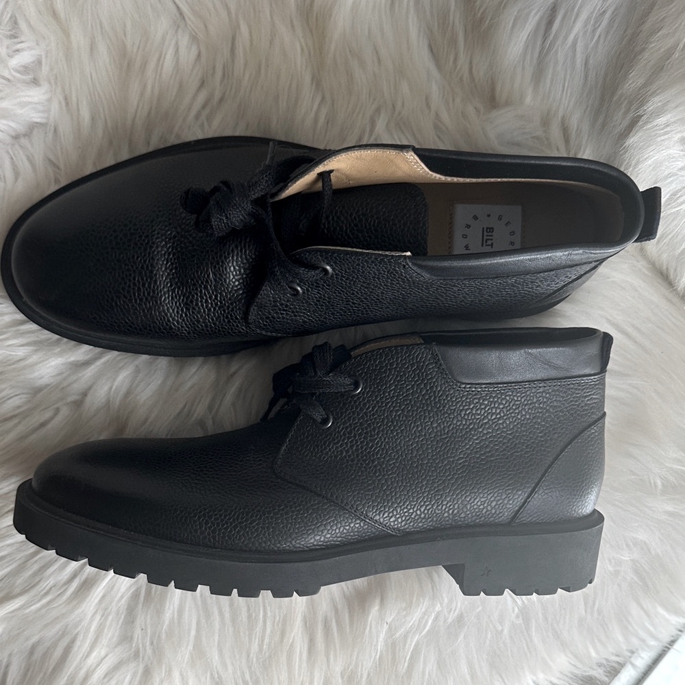 Sleek Black Leather Chukka Boots for Men BILT /9.5